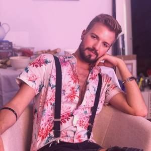 Meet your Posher, John